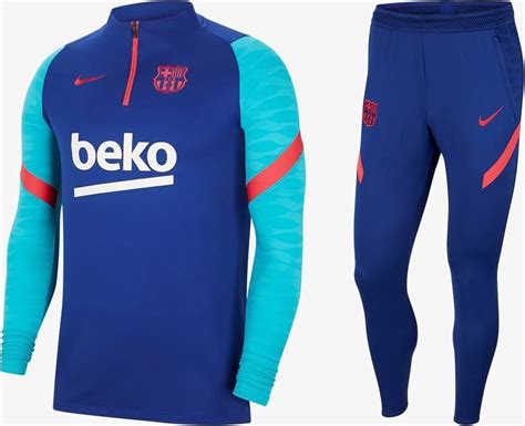 nike fc barcelona trainingspak wit|Barcelona training jacket.